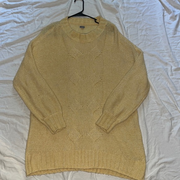 Oversized Womens Knitted Sweater - Picture 1 of 5